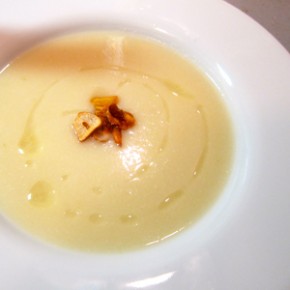 Cauliflower Soup w/Crispy Garlic Chips+White Truffle Oil from Eat. Live. Paleo. Cauliflower Soup w/Crispy Garlic Chips+White Truffle Oil from Eat. Live. Paleo.